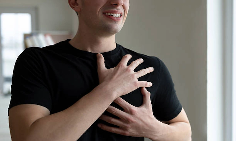 Signs of Poor Blood Circulation in Men Signs of Poor Blood Circulation in Men